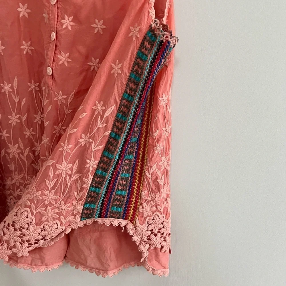 Johnny Was Embroidered Floral Boho Malin Tank in Coral, size XS